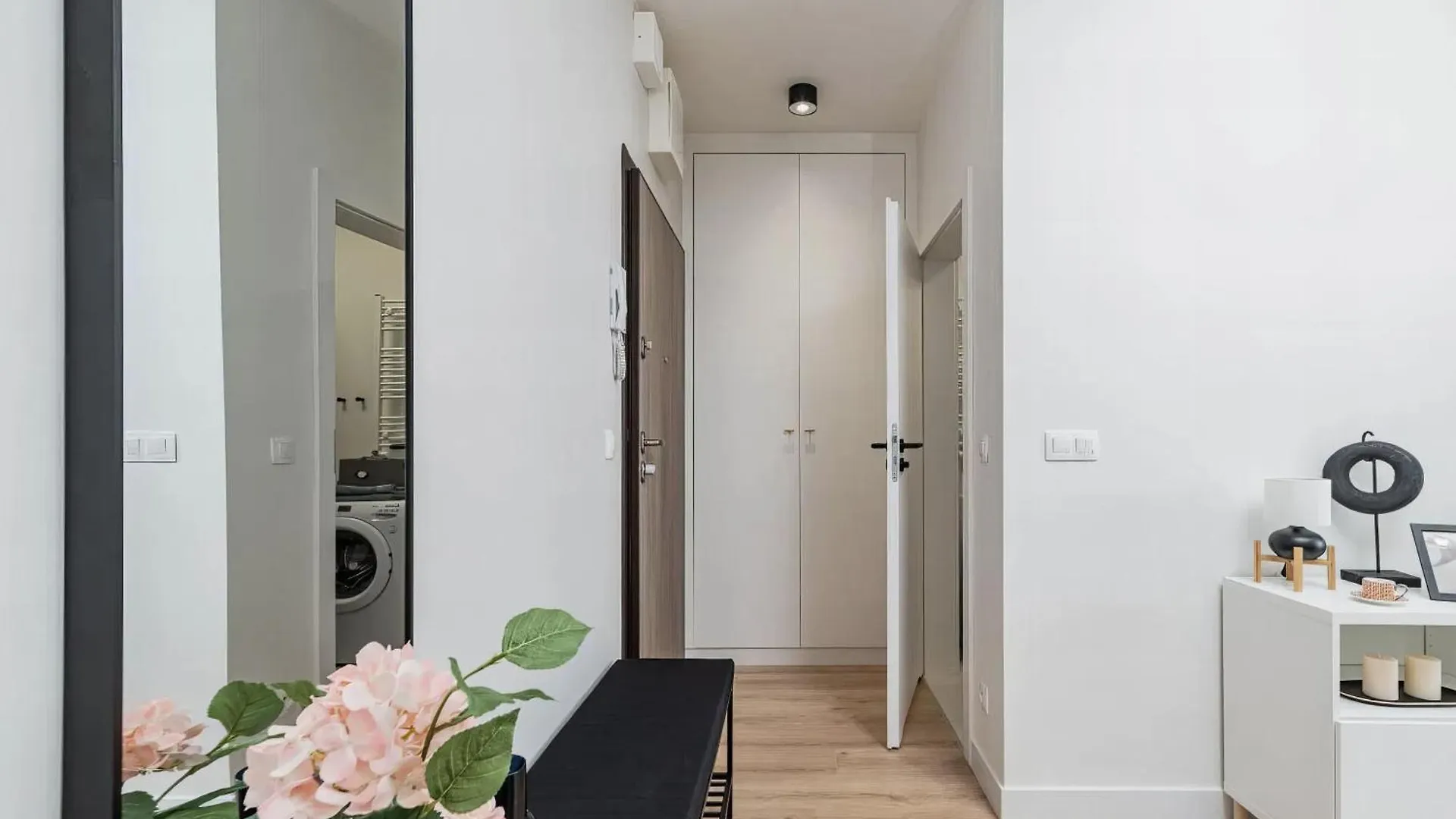 Kogar - Wiktoryn 6 Studio Apartment Warsaw Poland