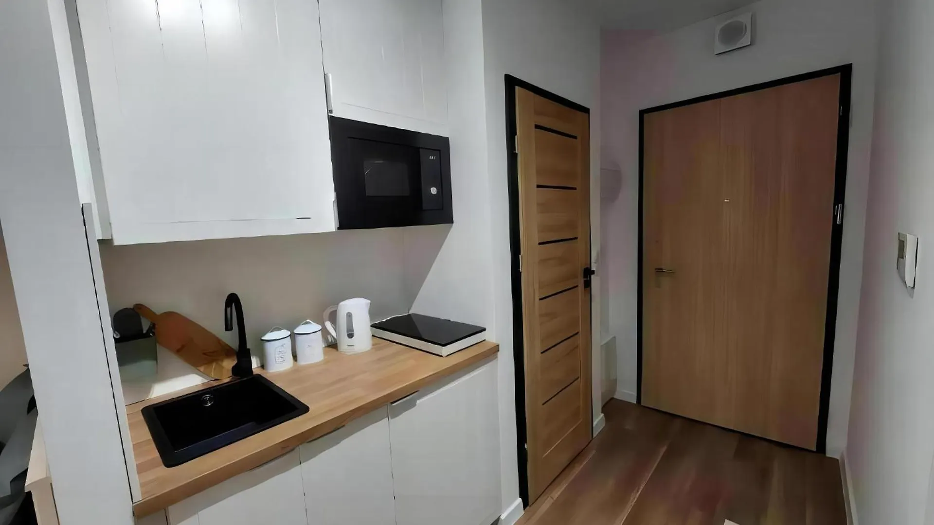 Kogar - Wiktoryn 6 Studio Apartment Warsaw 0*,  Poland